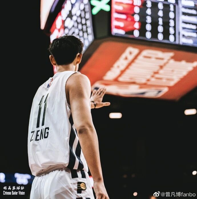 红炸子鸡, 篮网